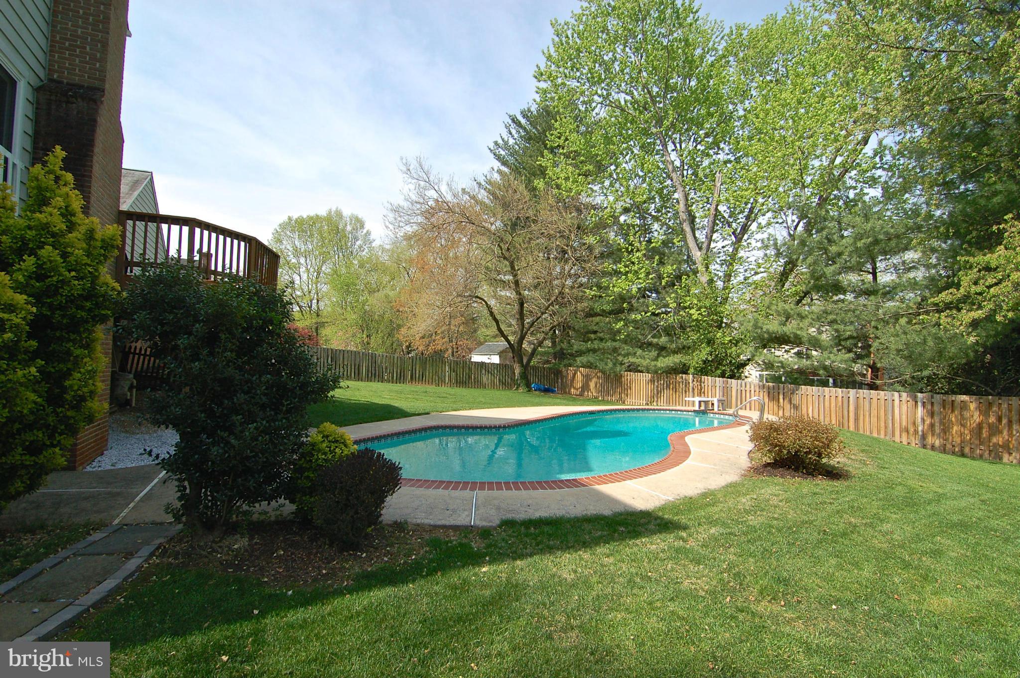 13612 Turnmore Road Silver Spring, MD 20906 - Photo 27 of 30 Exterior (Rear)