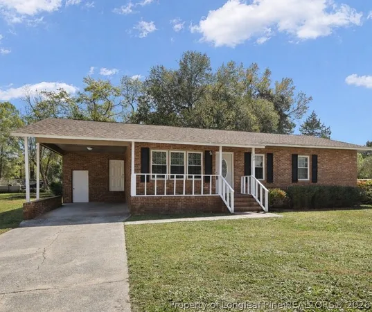 $179,900 | 202 Mercer Street, Red Springs, NC 28377