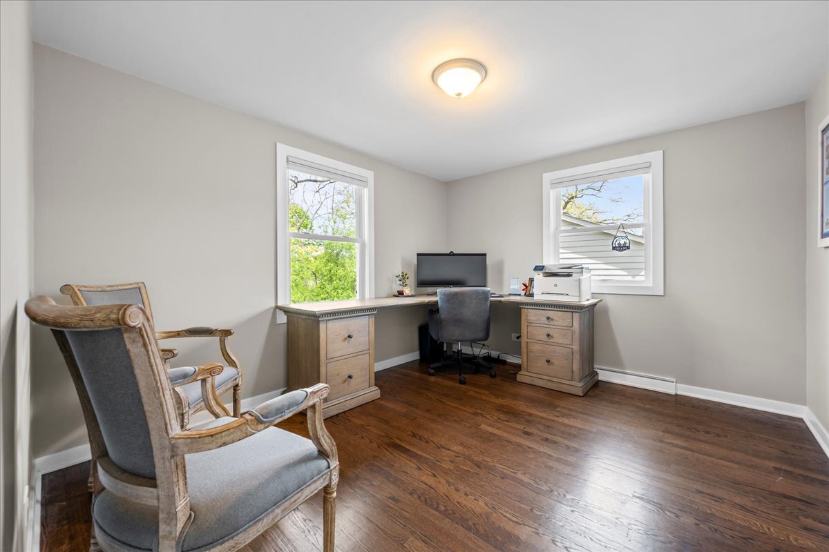 1541 Wilmot Road Deerfield, IL 60015 - Photo 16 of 25 a workspace with furniture window and wooden floor