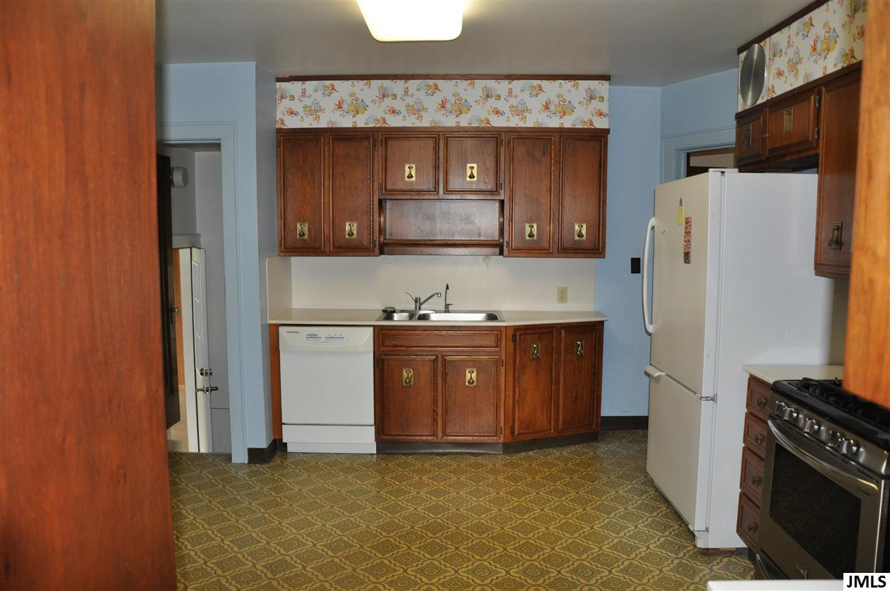 3436 Coolidge Road Jackson, MI 49203 - Photo 5 of 29 Photo 6