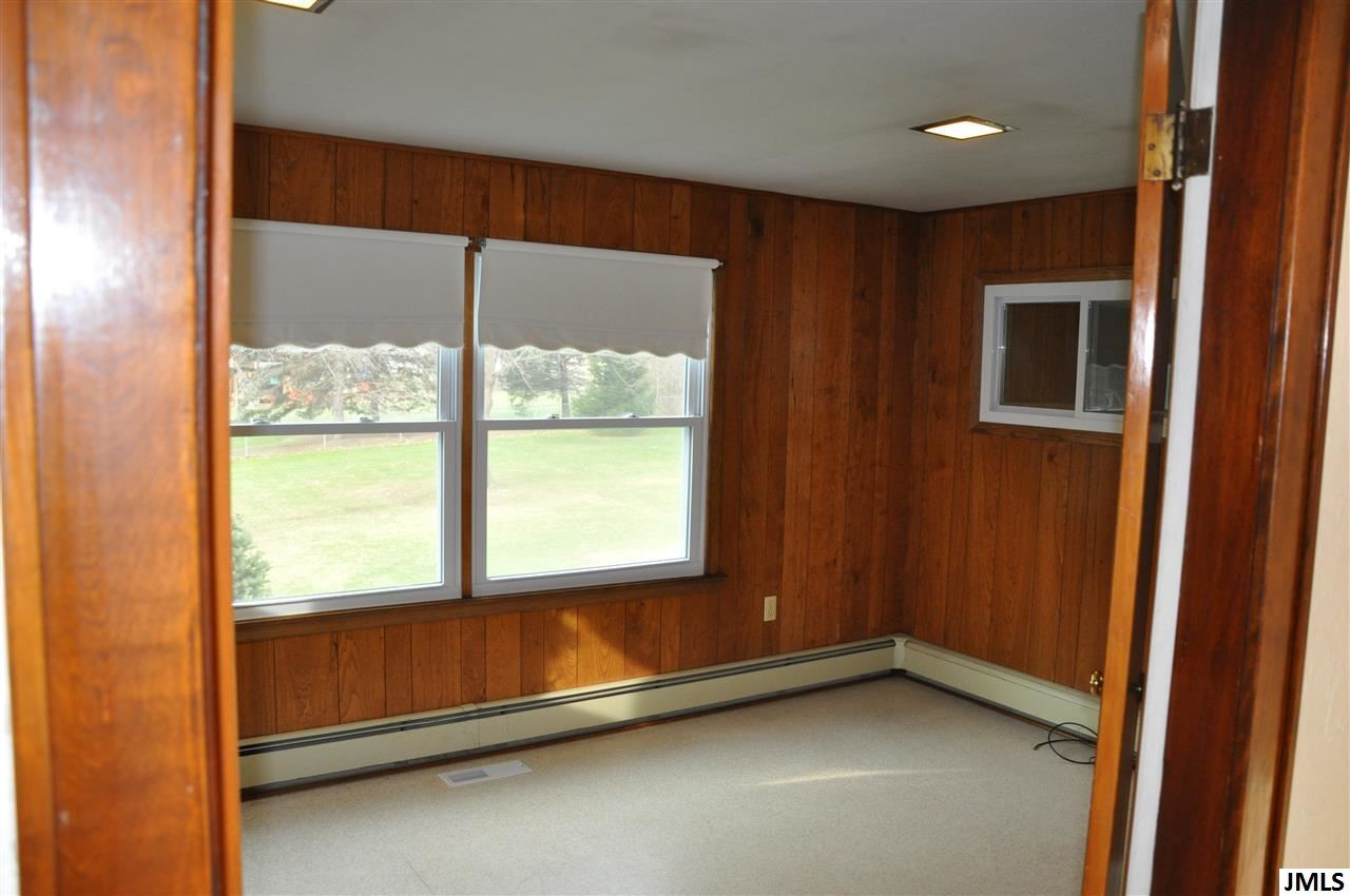 3436 Coolidge Road Jackson, MI 49203 - Photo 7 of 29 Photo 8