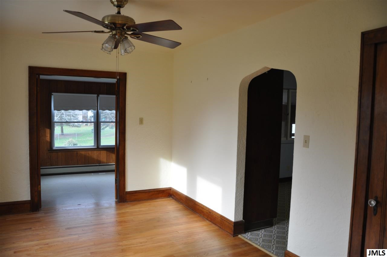 3436 Coolidge Road Jackson, MI 49203 - Photo 9 of 29 Photo 10
