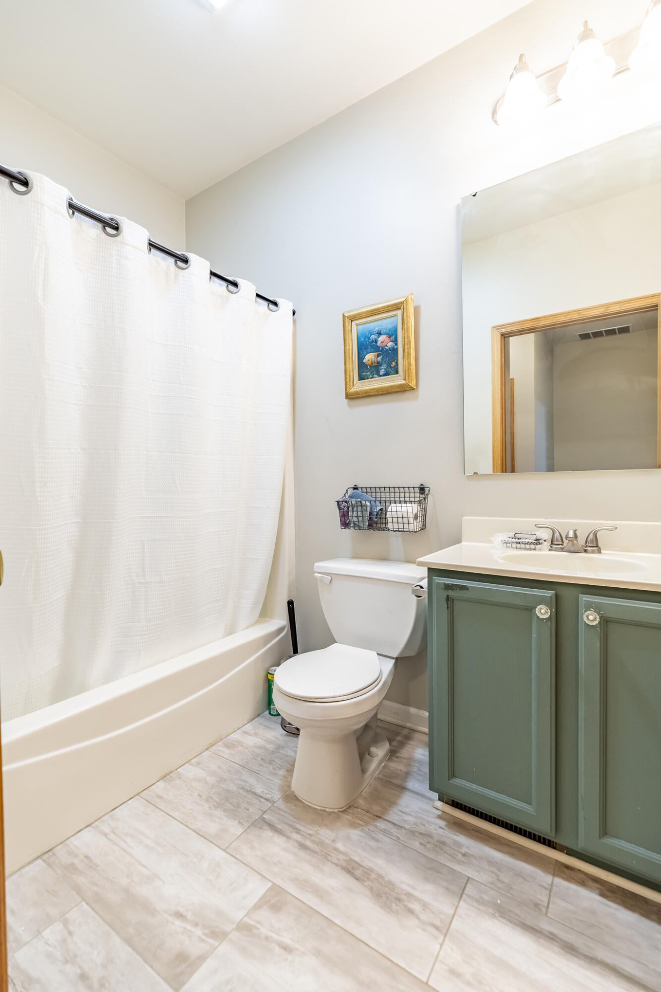 308 South Broad Street, Unit 12 Griffith, IN 46319 - Photo 14 of 19 1333x2000