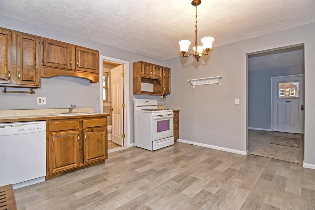 64 Prospect Heights, Unit 64 Milford, MA 01757 - Photo 5 of 22