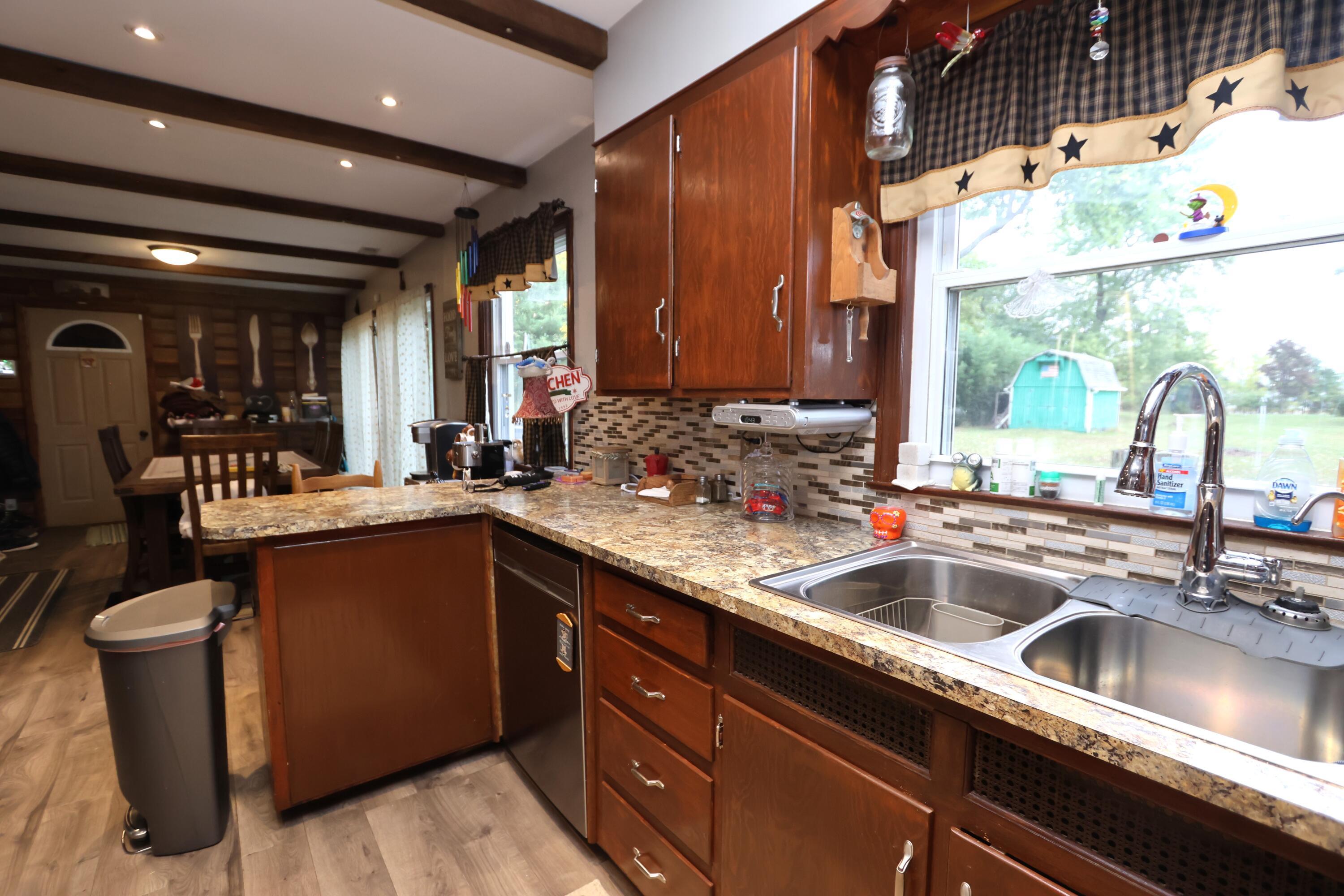 4036 George Hawk Road Shelby, OH 44875 - Photo 6 of 32 5Q9A3156
