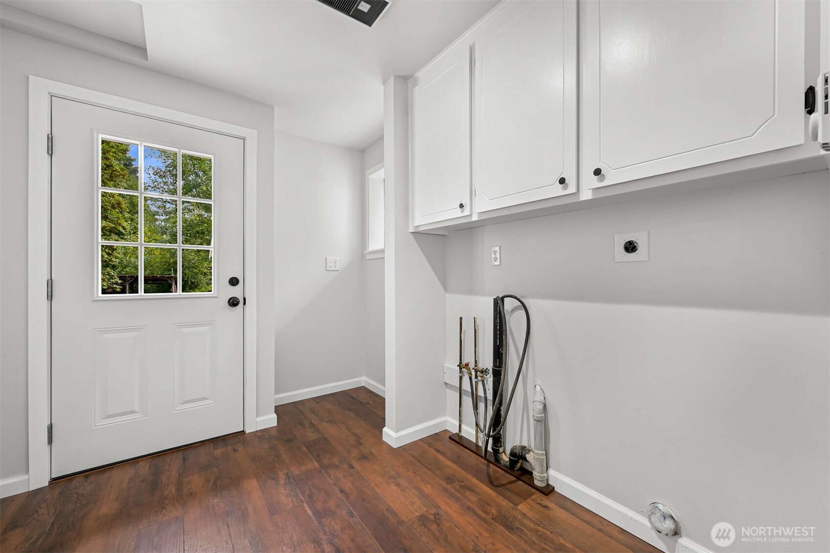 5594 Sand Road Bellingham, WA 98226 - Photo 25 of 37 Gallery Image 25