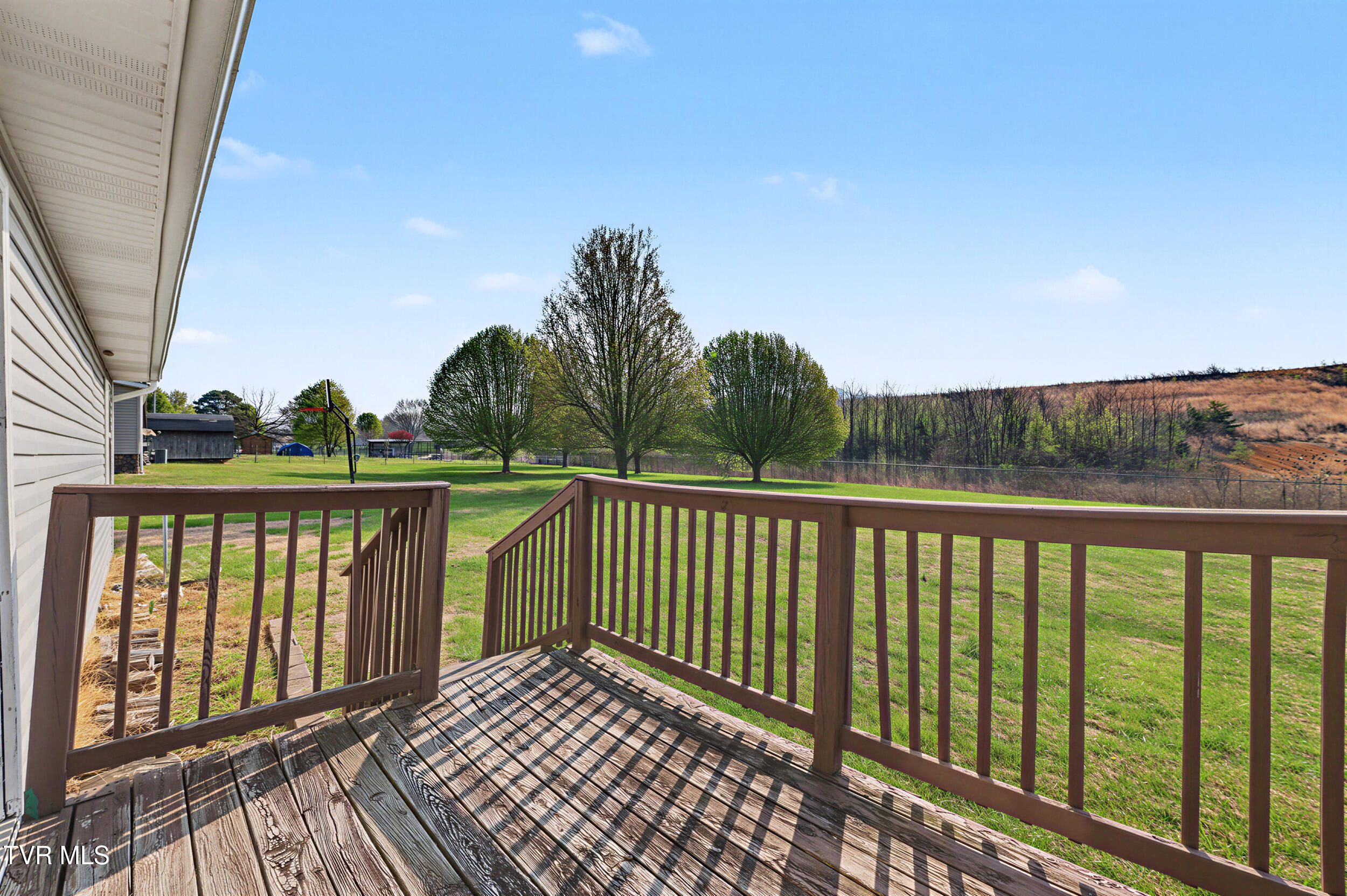 1630 Whitehouse Road Greeneville, TN 37745 - Photo 24 of 26 24_23