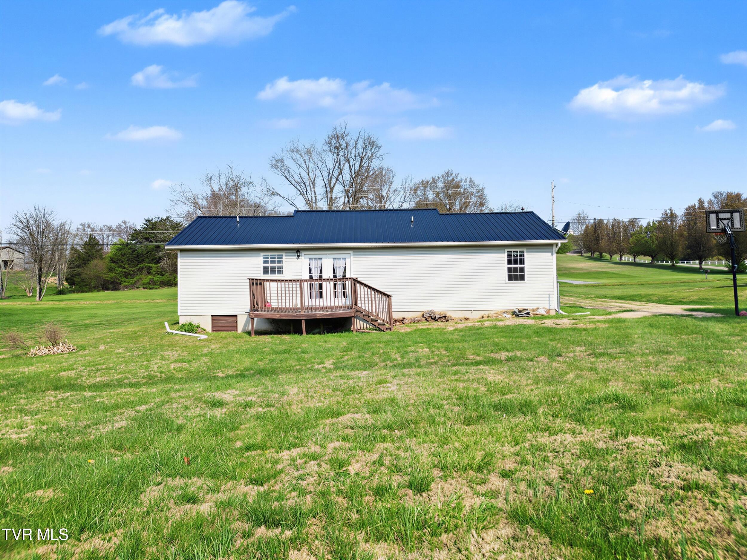 1630 Whitehouse Road Greeneville, TN 37745 - Photo 25 of 26 25_4