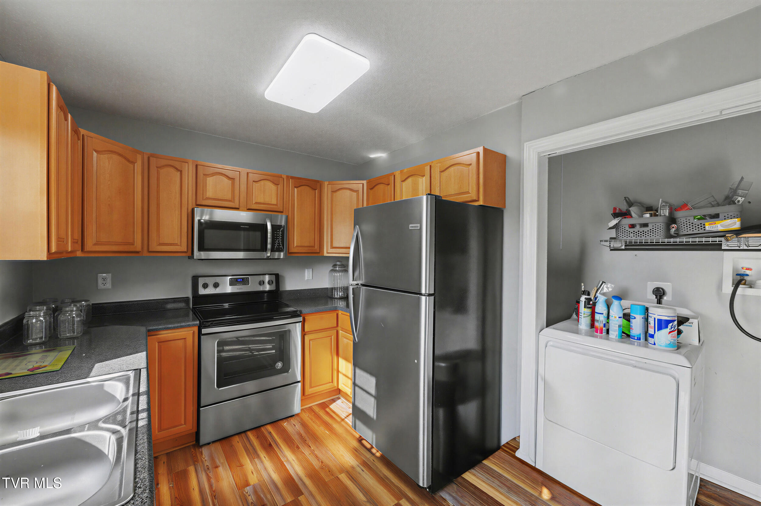 1630 Whitehouse Road Greeneville, TN 37745 - Photo 9 of 26 9_11