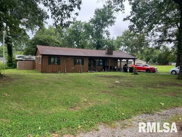 $93,800 | 704 Briddick Street, Eldorado, IL 62930