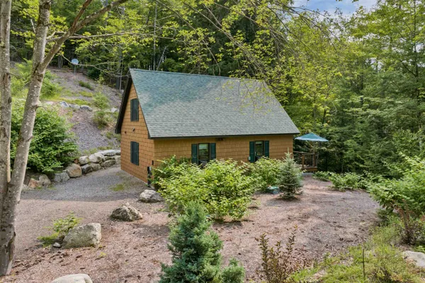 $465,000 | 479 River Road, Plymouth, NH 03264
