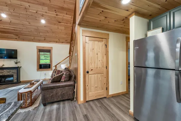 $465,000 | 479 River Road, Plymouth, NH 03264