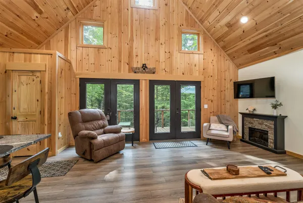 $465,000 | 479 River Road, Plymouth, NH 03264