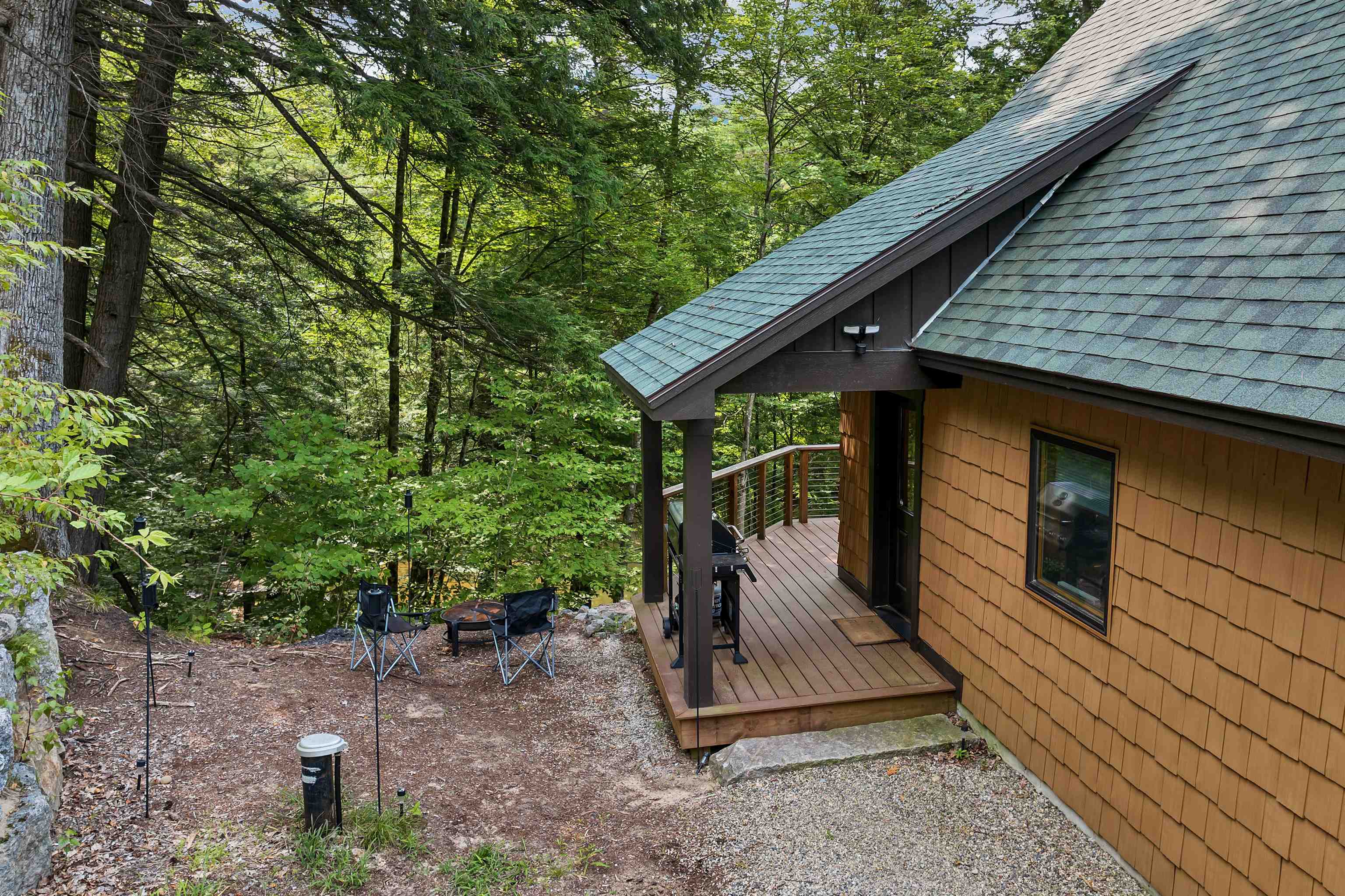 479 River Road Plymouth, NH 03264 - Photo 5 of 35