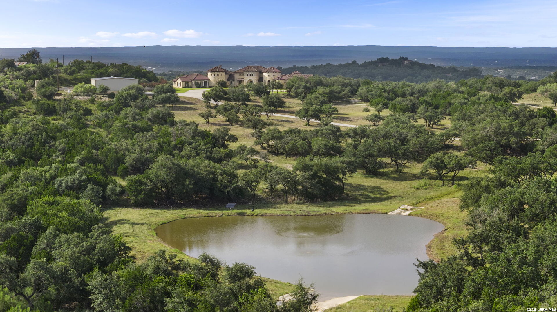 186 Joe Klar Road Boerne, TX 78006 - Photo 4 of 57 Gallery Image 4