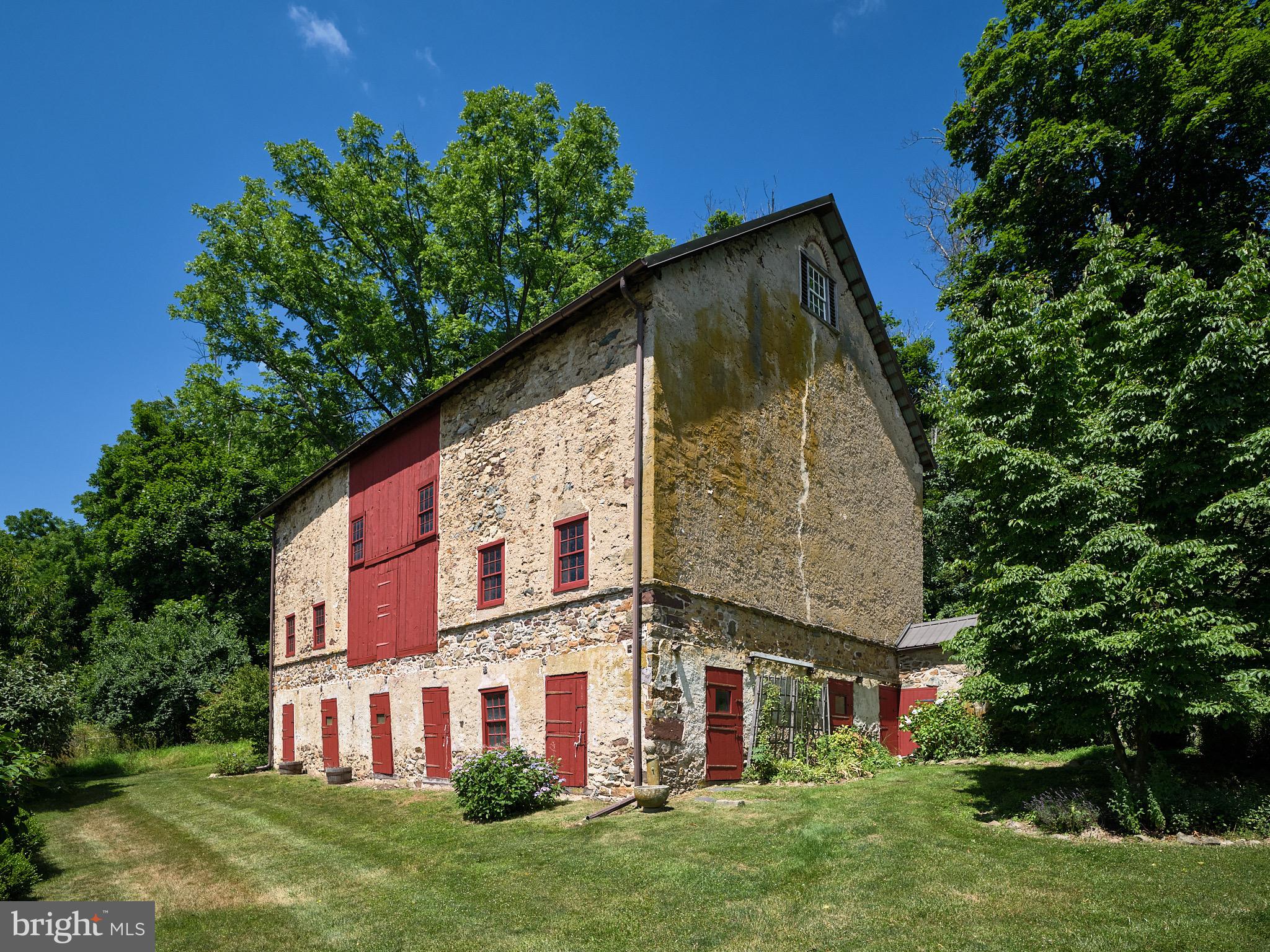2884 Gallows Hill Road Riegelsville, PA 18077 - Photo 3 of 53