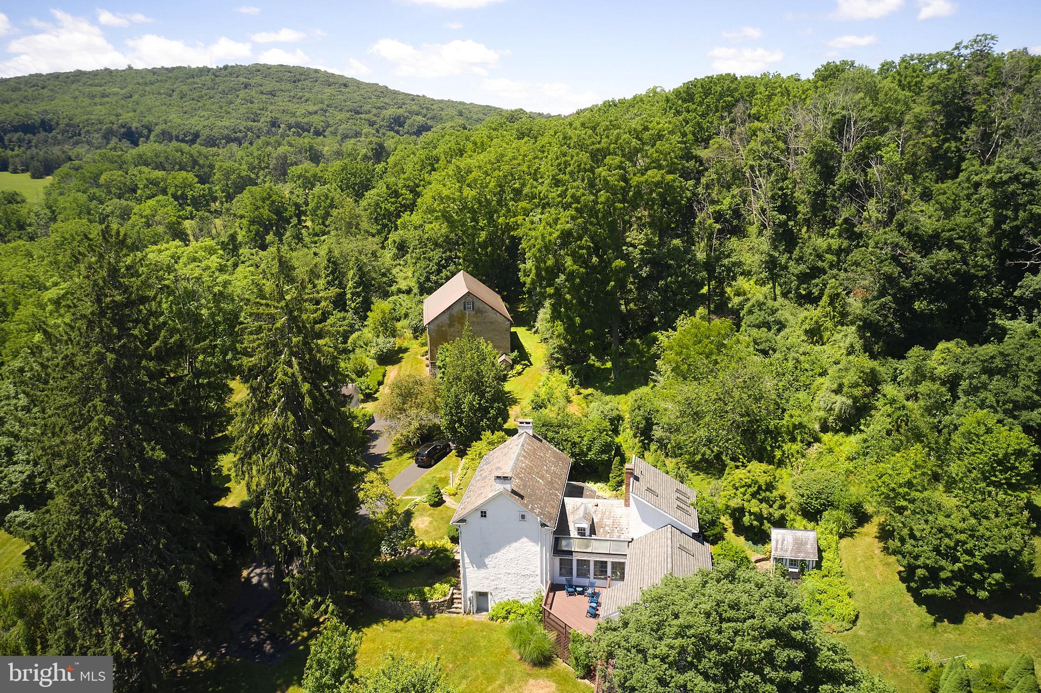 2884 Gallows Hill Road Riegelsville, PA 18077 - Photo 45 of 53