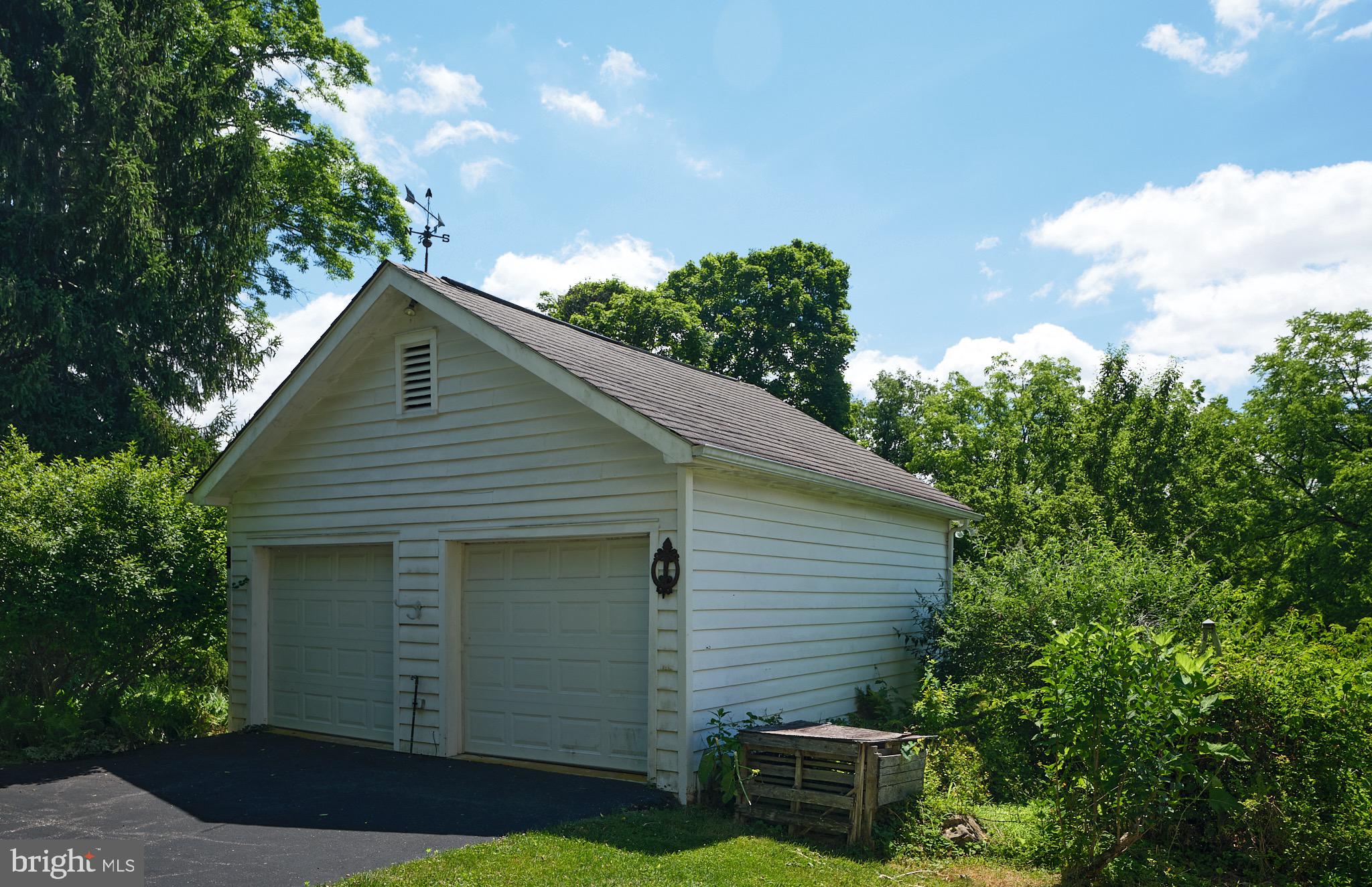 2884 Gallows Hill Road Riegelsville, PA 18077 - Photo 46 of 53