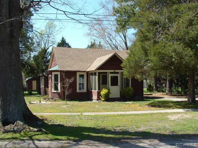 17312 Halligan Park Road Carson, VA 23830 - Photo 1 of 1 Exterior Front - HALLIGAN PARK