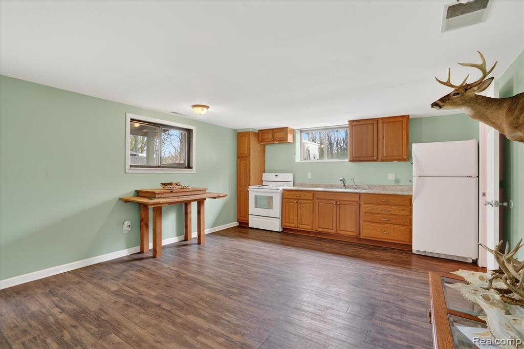 175 Templar Avenue Pinckney, MI 48169 - Photo 39 of 80