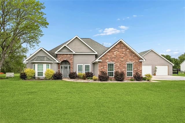 502 Tartan Trace Covington, LA 70435 - Photo 1 of 36