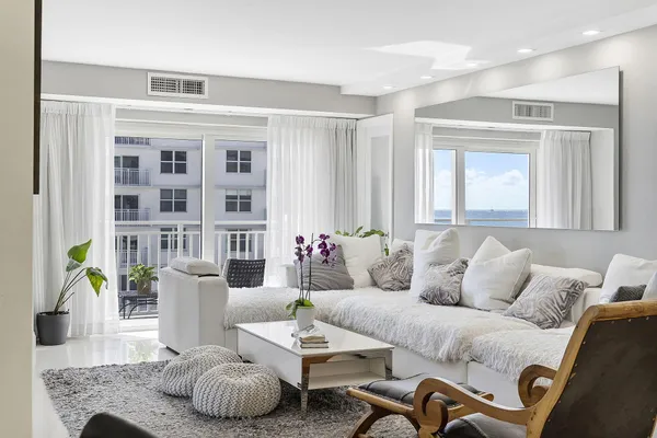 $899,000 | 4505 South Ocean Boulevard, Unit 307, Highland Beach, FL 33487