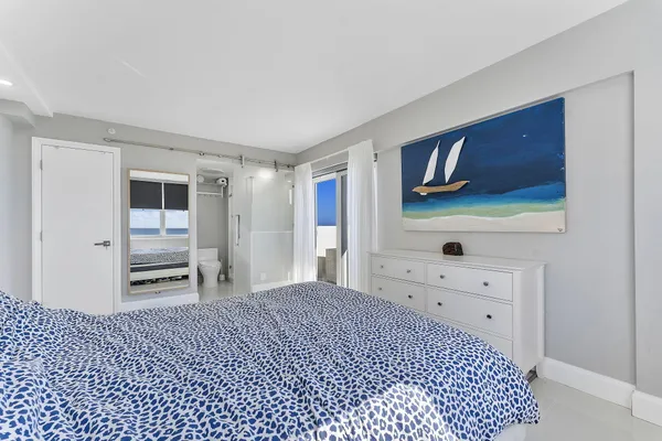 $899,000 | 4505 South Ocean Boulevard, Unit 307, Highland Beach, FL 33487