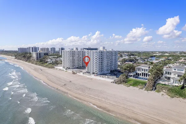 $899,000 | 4505 South Ocean Boulevard, Unit 307, Highland Beach, FL 33487