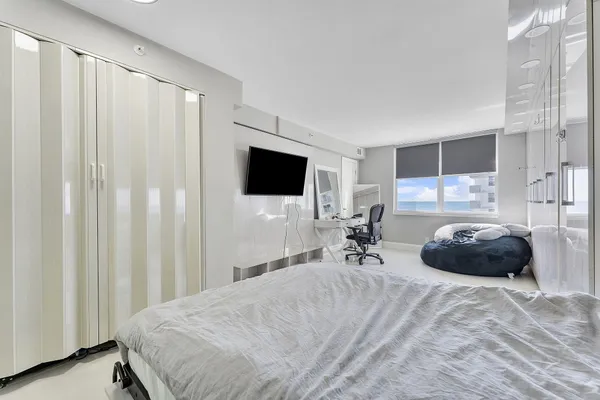 $899,000 | 4505 South Ocean Boulevard, Unit 307, Highland Beach, FL 33487