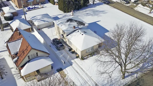 $709,000 | 606 South Arlington Heights Road, Arlington Heights, IL 60005