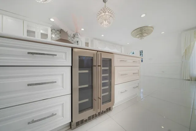 $709,000 | 606 South Arlington Heights Road, Arlington Heights, IL 60005