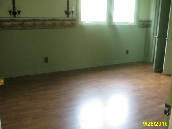 3001 Saunders Road Vinton, VA 24179 - Photo 15 of 16 IMG_544_72