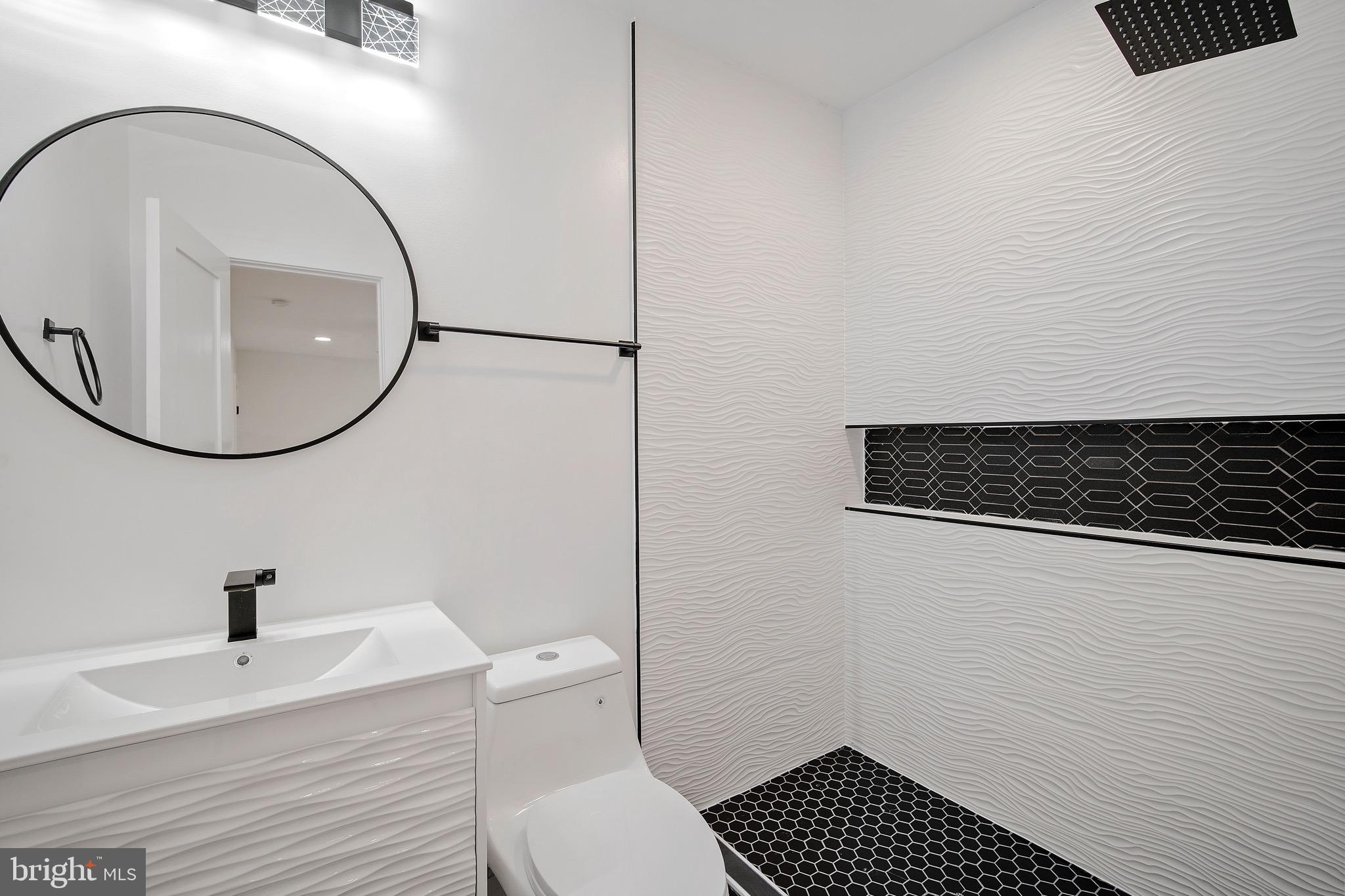 6609 3rd Street Northwest Washington, DC 20012 - Photo 21 of 42 Bedroom 1 En-suite Bath