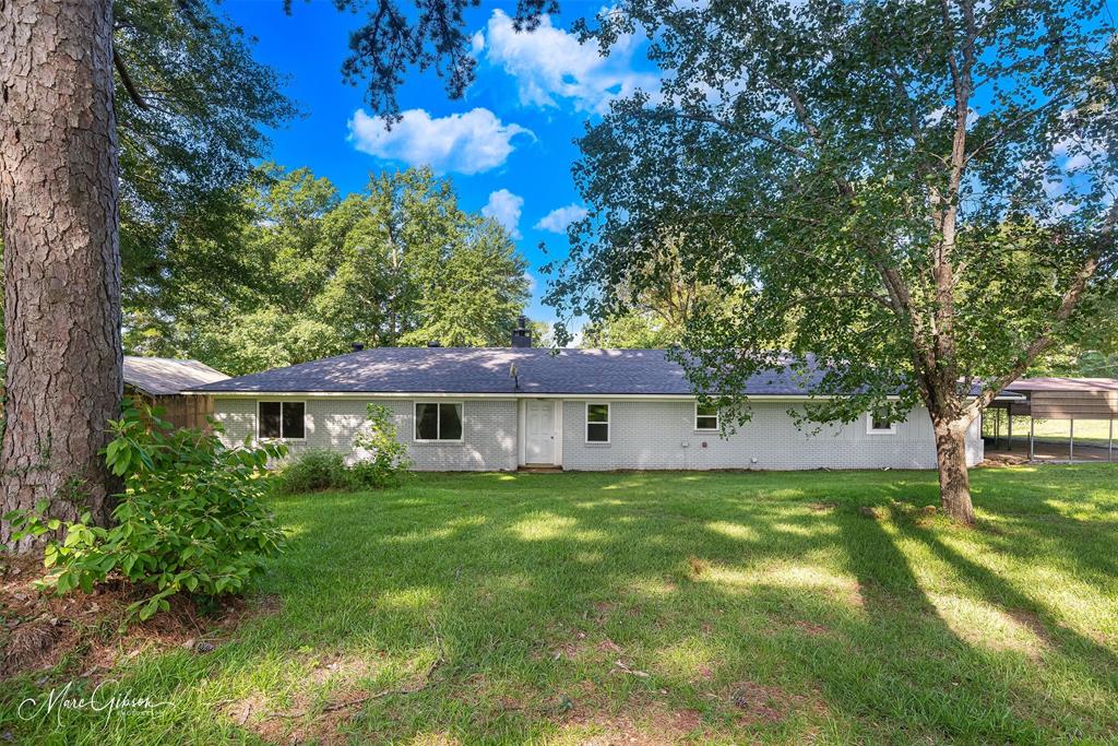 113 Breezy Road Gibsland, LA 71028 - Photo 1 of 30