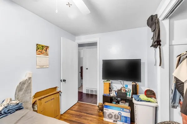 $284,900 | 101 Regal Street, Springfield, MA 01118