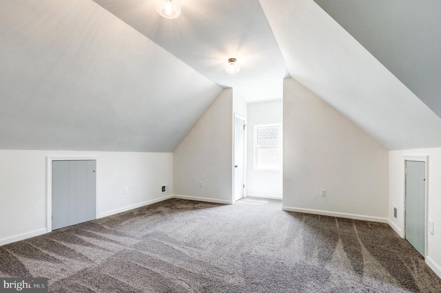 225 Lynbrooke Road Springfield, PA 19064 - Photo 32 of 35