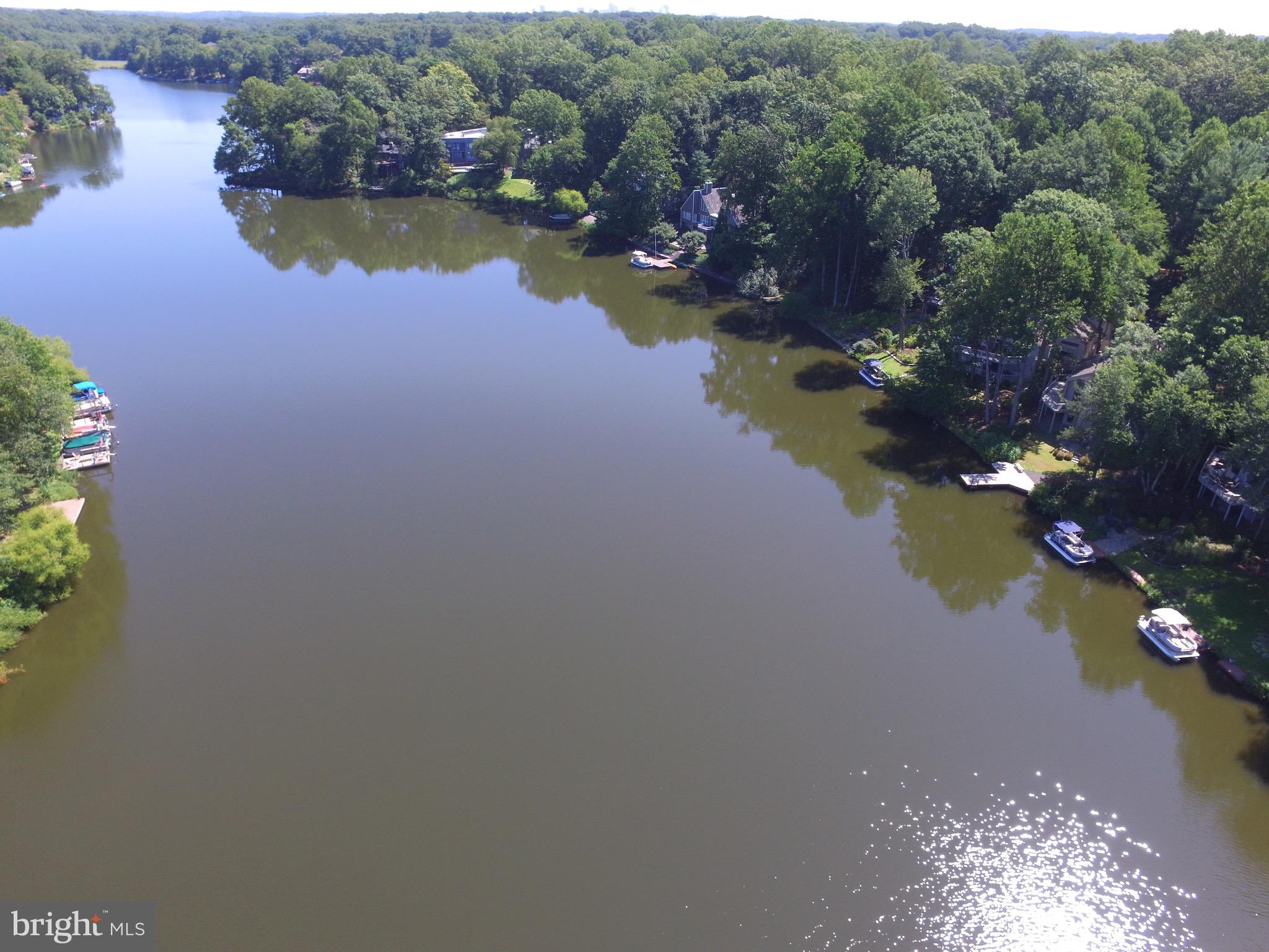 2262 Cedar Cove Court Reston, VA 20191 - Photo 15 of 72 Beautiful Lake Audubon