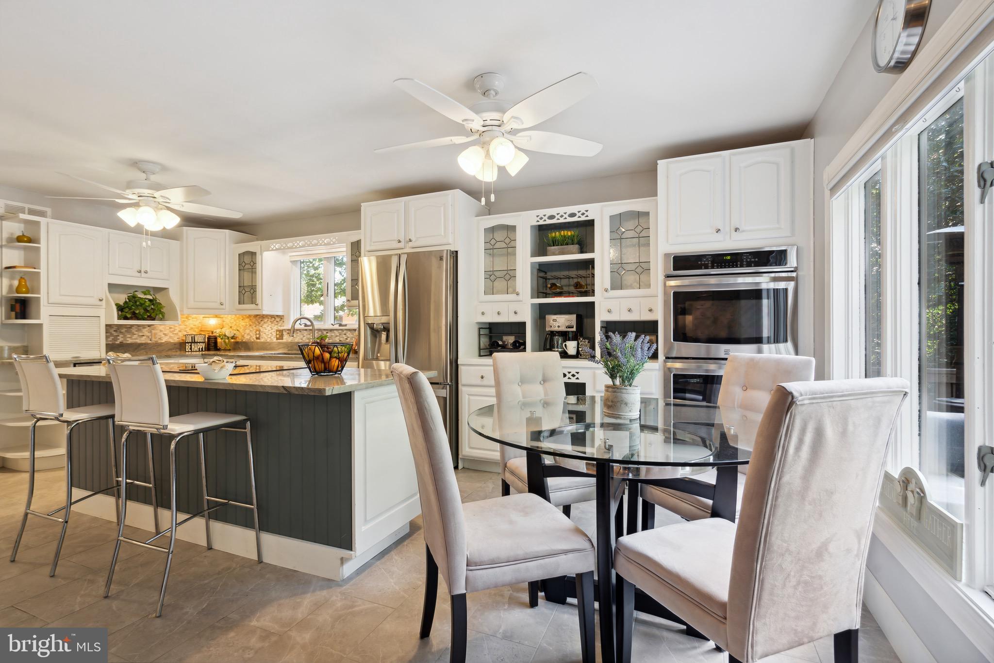 2262 Cedar Cove Court Reston, VA 20191 - Photo 17 of 72 Gorgeous kitchen