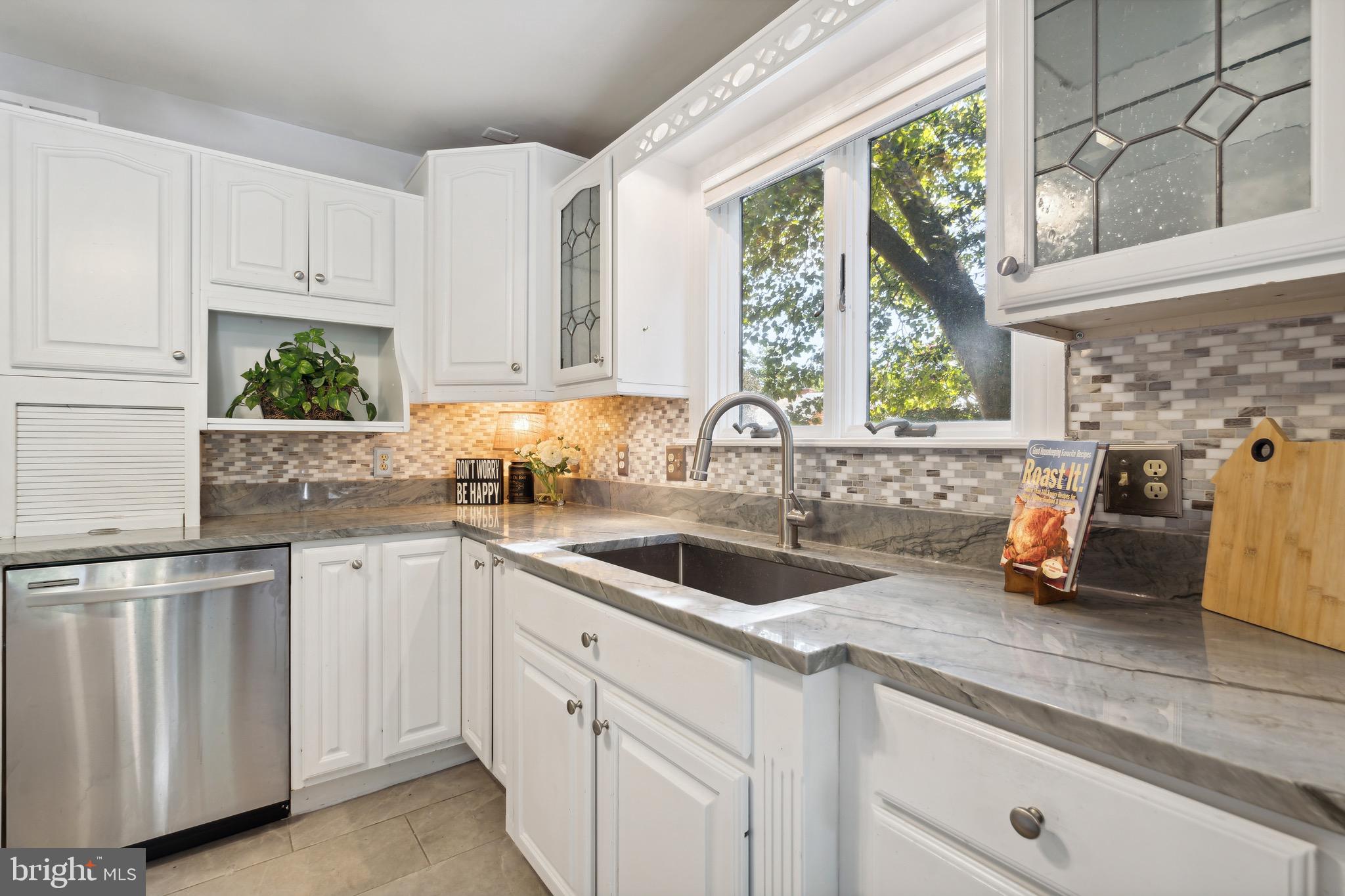2262 Cedar Cove Court Reston, VA 20191 - Photo 22 of 72 Gallery Image 22