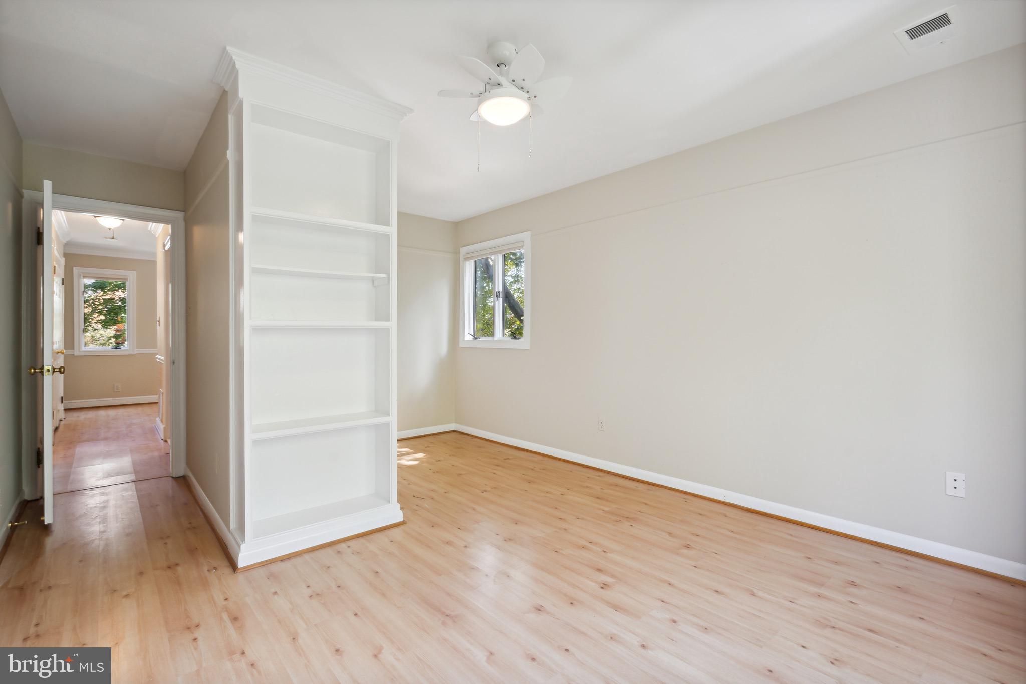 2262 Cedar Cove Court Reston, VA 20191 - Photo 36 of 72 Second bedroom