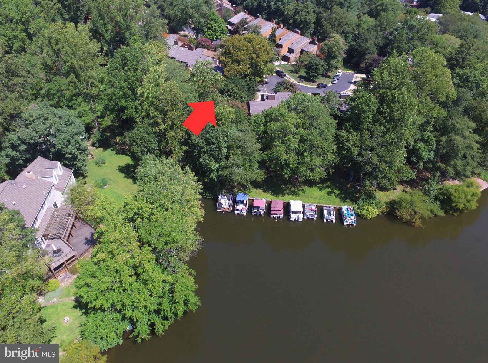 2262 Cedar Cove Court Reston, VA 20191 - Photo 4 of 72 So close to lake but no lake lot premium