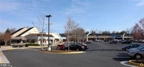 2262 Cedar Cove Court Reston, VA 20191 - Photo 63 of 72 Walk to South Lakes Shopping Center