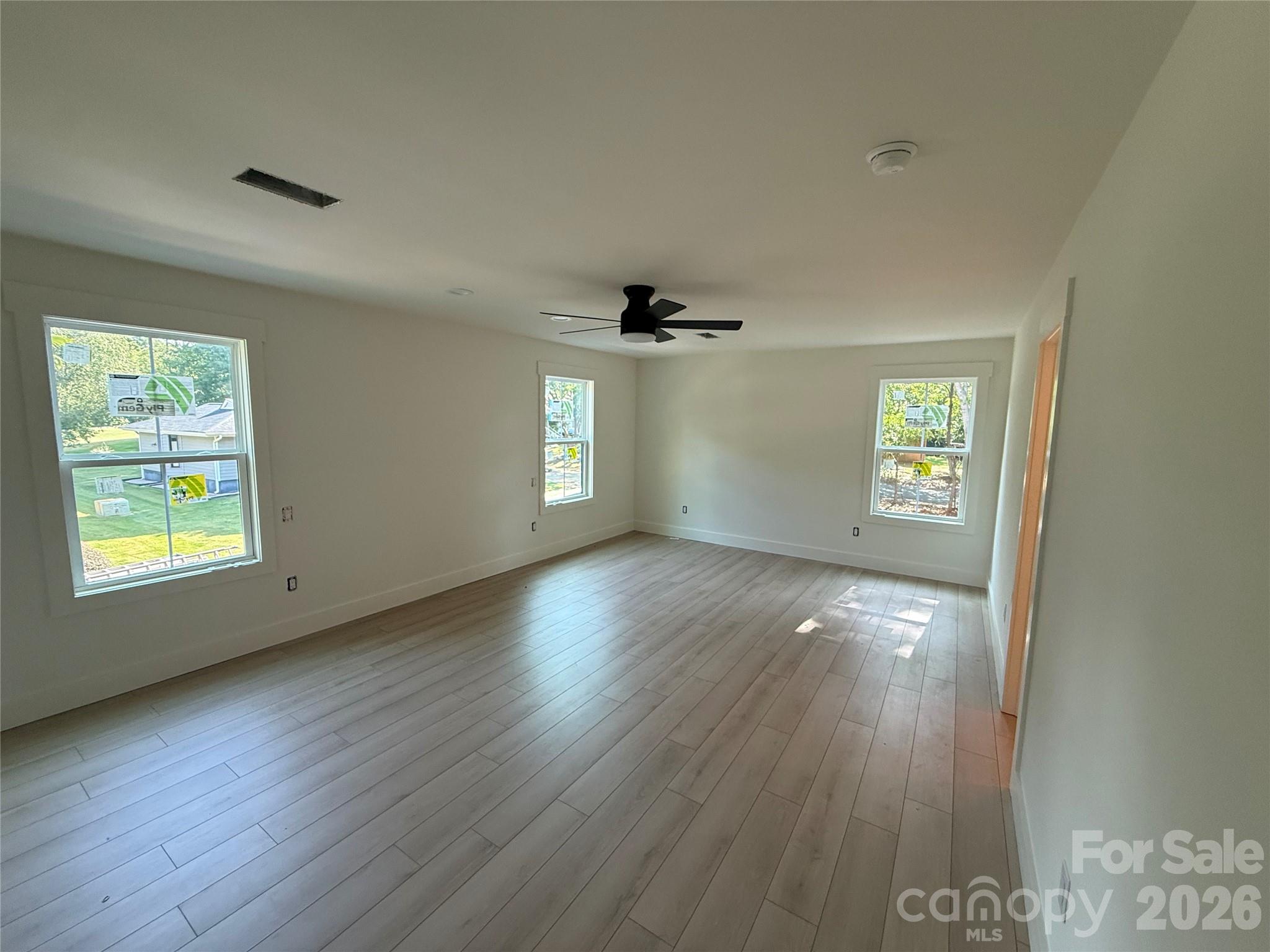 5069 Tara Tea Drive Tega Cay, SC 29708 - Photo 4 of 9