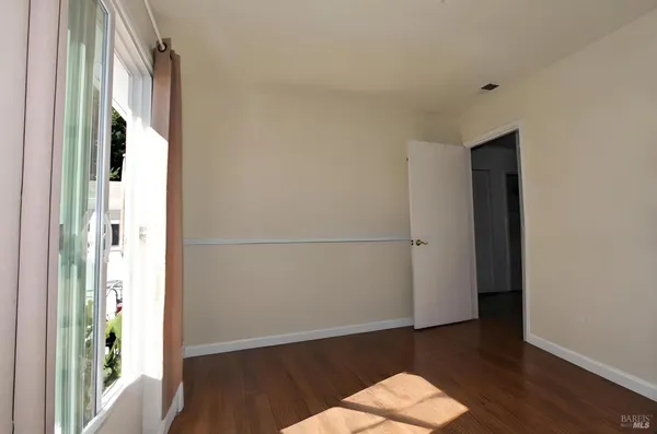 $1,249,000 | 8813-8815 Petaluma Hill Road, Penngrove, CA 94951