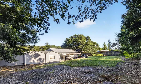 $1,249,000 | 8813-8815 Petaluma Hill Road, Penngrove, CA 94951