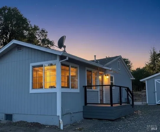 $1,249,000 | 8813-8815 Petaluma Hill Road, Penngrove, CA 94951
