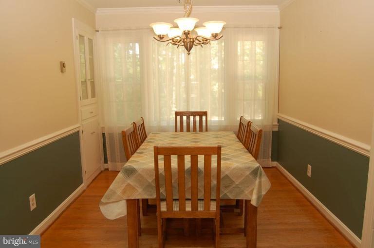 915 Conway Road Fredericksburg, VA 22405 - Photo 3 of 8 Dining Room