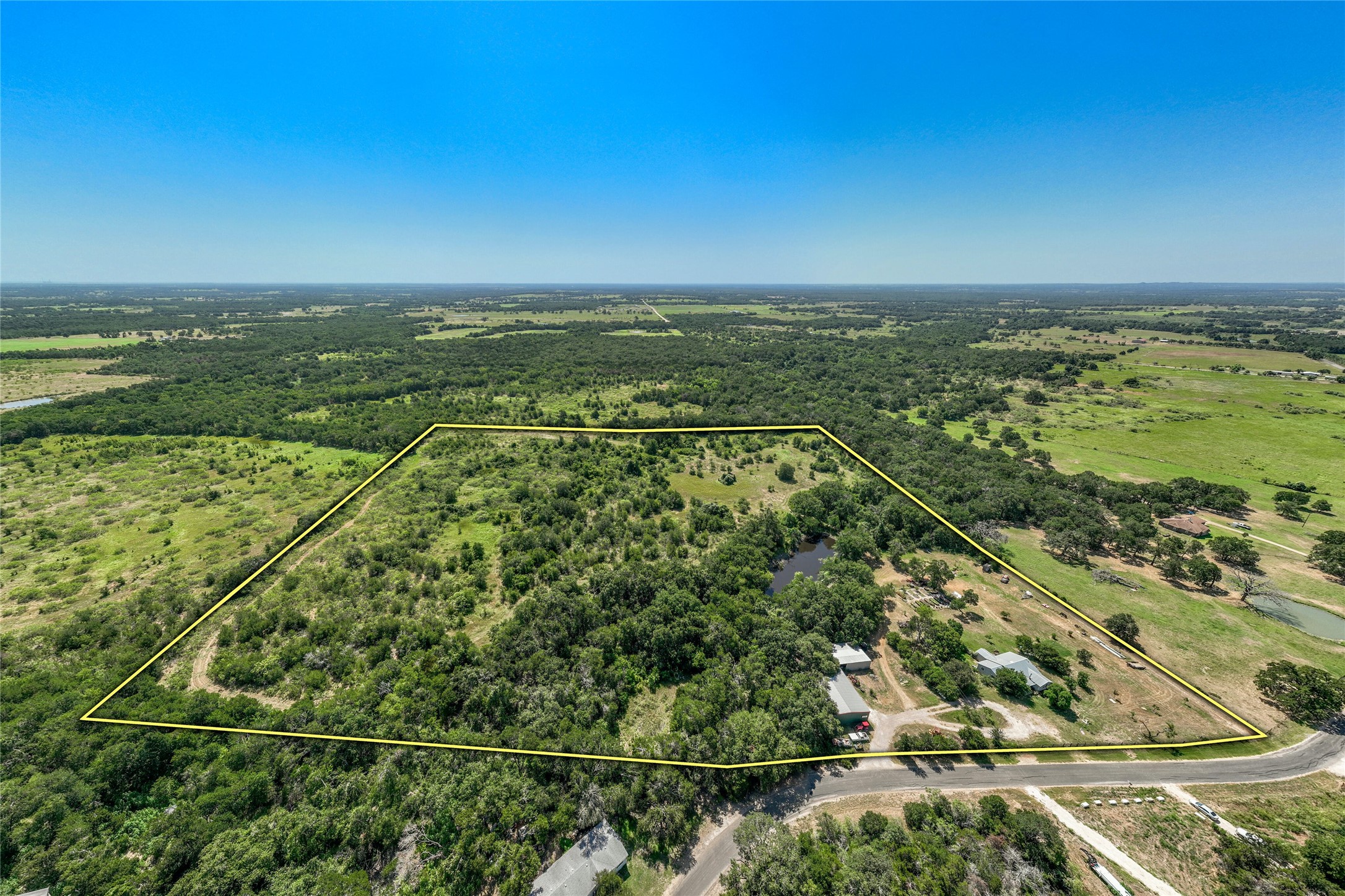 681 County Road 474 Elgin, TX 78621 - Photo 3 of 37 a view of a city