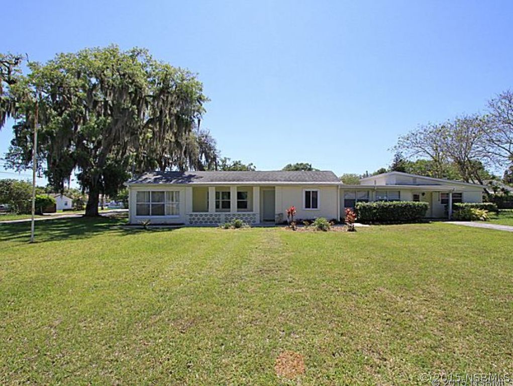 2002 South Riverside Drive Edgewater, FL 32141 - Photo 1 of 18 Gallery Image 1