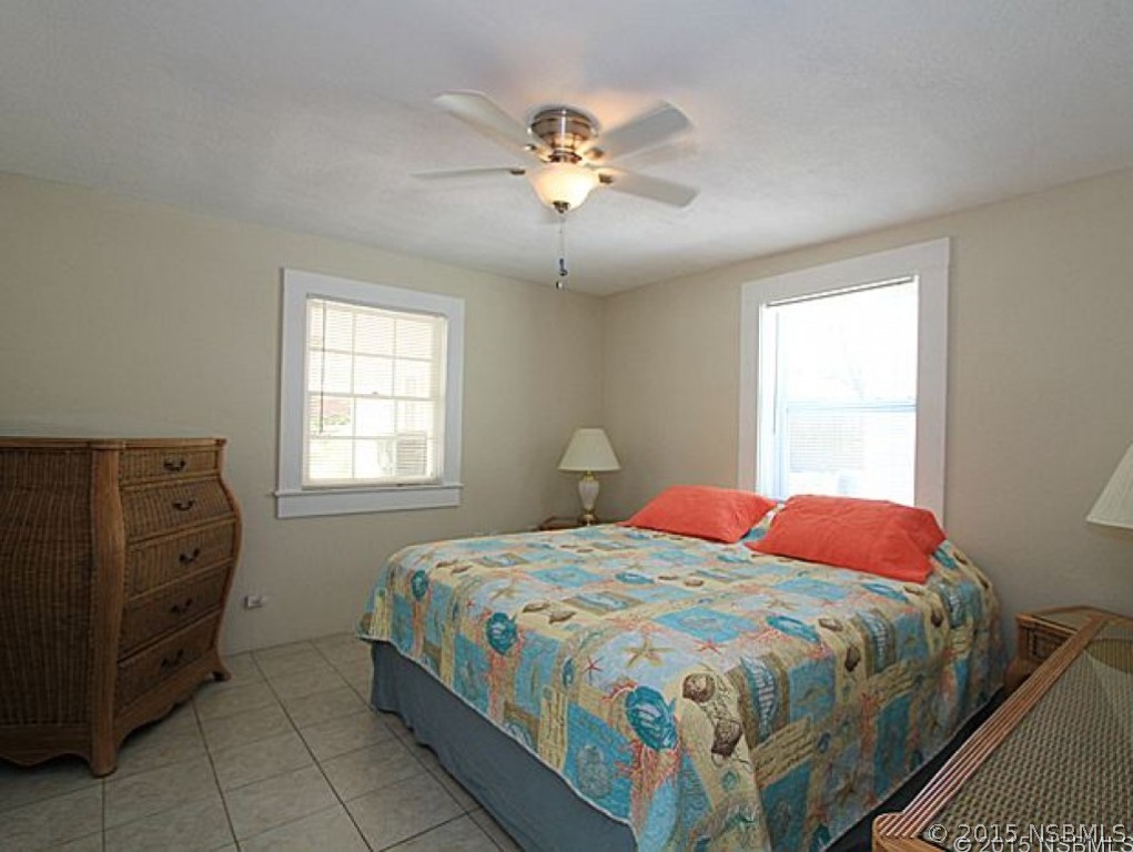 2002 South Riverside Drive Edgewater, FL 32141 - Photo 6 of 18 Gallery Image 6